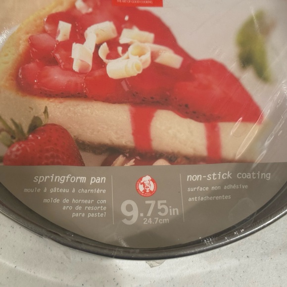 NEW Good Cook Springform Non - Stick 9” Pan - Picture 5 of 7